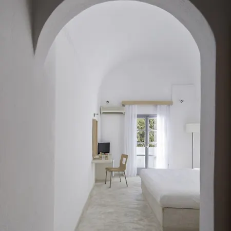 Ξενοδοχείο 28 3*