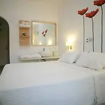 28 Hotel 3*